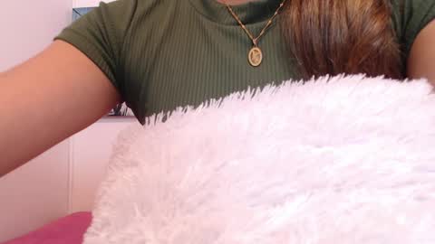 Snapshot of paolabotero chatting on 05/12/26, 11:18 Paola online show from 05/12/26, 11:18