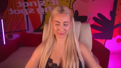 Lia online show from 03/04/26, 02:45