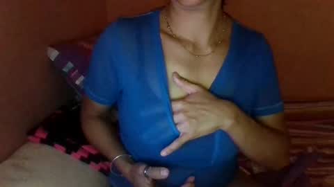 paolamz10 online show from 11/07/25, 03:06