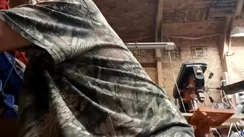 papajb70 online show from 02/22/25, 06:06