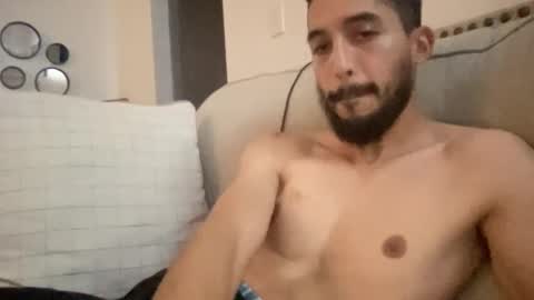 papicubano_guapo23cm online show from 09/26/25, 07:34