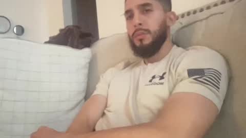 papicubano_guapo23cm online show from 10/27/25, 04:49