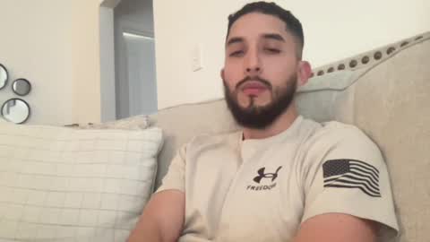 papicubano_guapo23cm online show from 11/16/25, 06:02