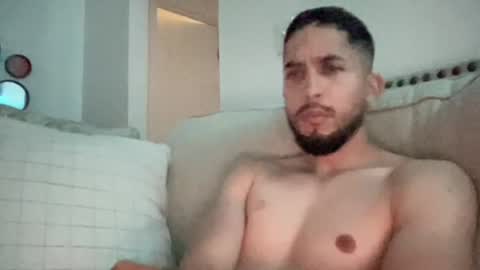 Snapshot of papicubano_guapo23cm chatting on 07/05/26, 11:17 papicubano_guapo23cm online show from 07/05/26, 11:17