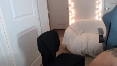  -- New Videos Down Below online show from 02/13/26, 01:01