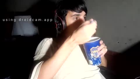 Lau online show from 03/10/25, 07:32