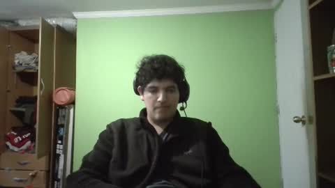 Snapshot of papitowilly999 chatting on 06/27/26, 03:06 Papito online show from 06/27/26, 03:06