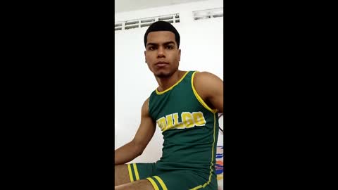 papiyosue online show from 05/20/26, 12:00