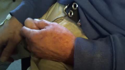 Shmoo online show from 11/27/25, 09:50