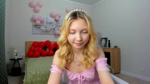 Melena online show from 02/14/26, 08:44