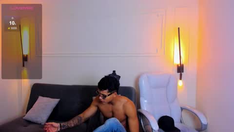 Ryan And Casper online show from 10/23/25, 09:46