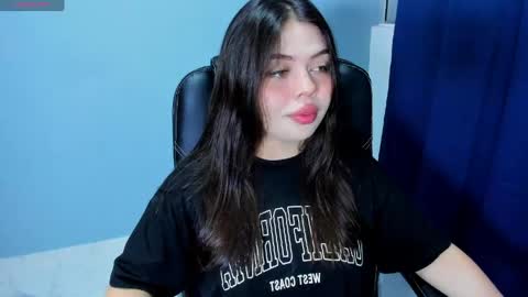 Amy and my doll online show from 05/17/26, 12:08