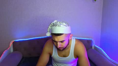 Allie  Alex Thumbs up if you like us online show from 12/30/24, 01:58