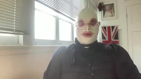 paramariborubber online show from 05/28/26, 01:58