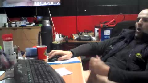 Snapshot of pareja74vlc chatting on 02/19/26, 02:35 pareja74vlc online show from 02/19/26, 02:35