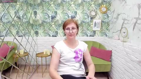 Snapshot of paris_cherry chatting on 03/09/25, 11:56 Paris online show from 03/09/25, 11:56