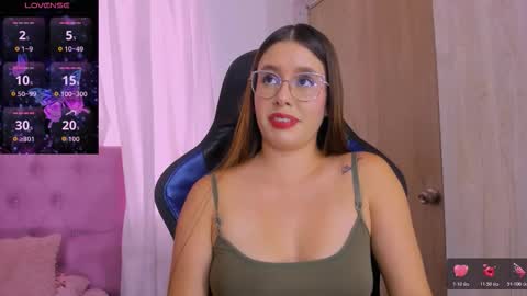 Paris online show from 12/19/25, 06:48