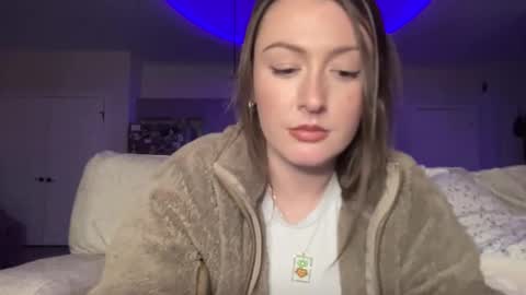 Snapshot of parkermonroeofficial chatting on 02/02/26, 03:49 Parker Monroe online show from 02/02/26, 03:49