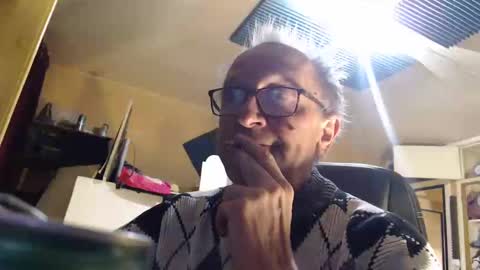 pascal88881 online show from 12/21/24, 05:40