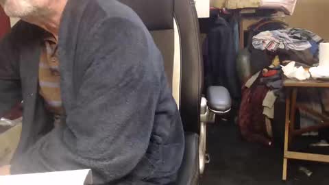 pascal88881 online show from 01/03/25, 11:46