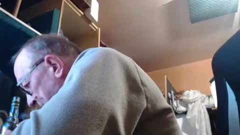 pascal88881 online show from 11/05/25, 12:43