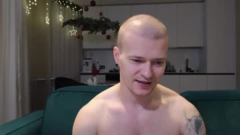 Pashka online show from 12/20/25, 09:49