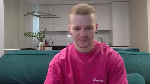 Pashka online show from 03/22/26, 11:02