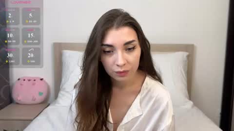 Snapshot of passionate_jasmine chatting on 06/11/26, 02:15 Jasmine online show from 06/11/26, 02:15