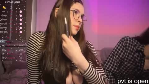 Zoe online show from 10/14/25, 08:26