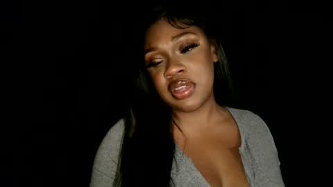 Snapshot of passionmula chatting on 09/13/25, 05:18 Passion online show from 09/13/25, 05:18