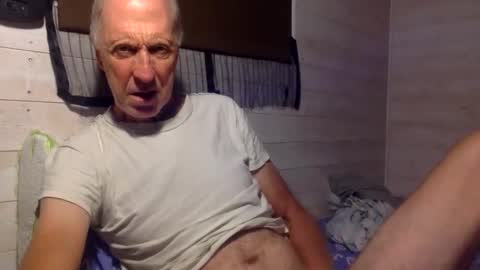 Pati24 online show from 04/21/26, 02:04