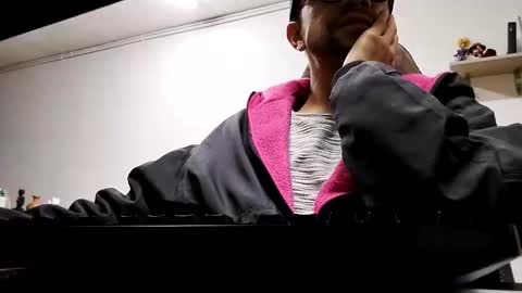 Snapshot of pato_lavida_ chatting on 04/21/26, 04:41 pato_lavida_ online show from 04/21/26, 04:41