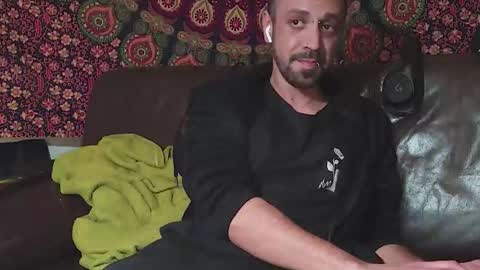 ask me online show from 12/22/25, 02:03