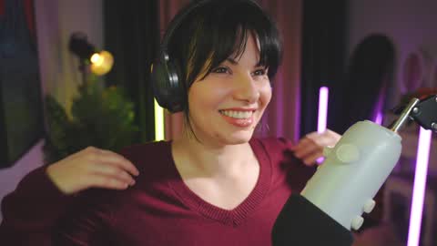 Patricia online show from 12/16/24, 08:16