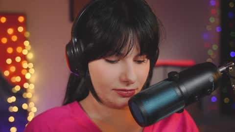 Patricia online show from 12/22/24, 06:48