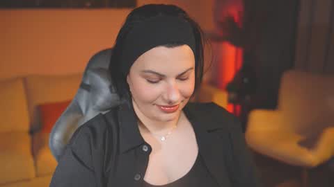 Patricia online show from 11/07/25, 08:42