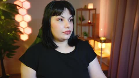 Snapshot of patricia_bennett chatting on 03/26/26, 10:04 Patricia online show from 03/26/26, 10:04
