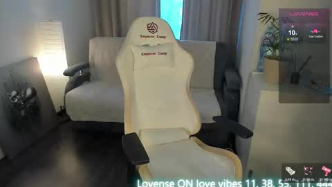 patricia_lions_ online show from 10/18/25, 06:48