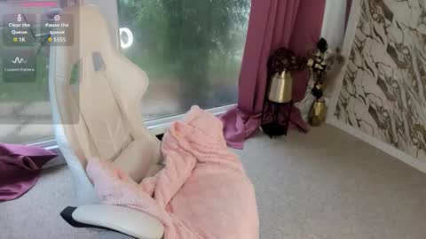 Snapshot of patriciakeys chatting on 10/03/25, 08:44 Patricia online show from 10/03/25, 08:44
