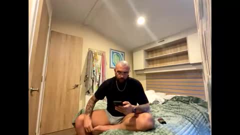 patrickmorris92 online show from 04/12/26, 03:06