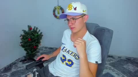 .... online show from 01/05/25, 10:29