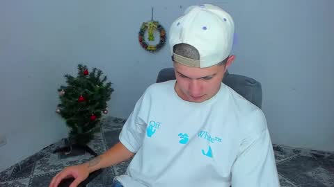 .... online show from 01/06/25, 09:54