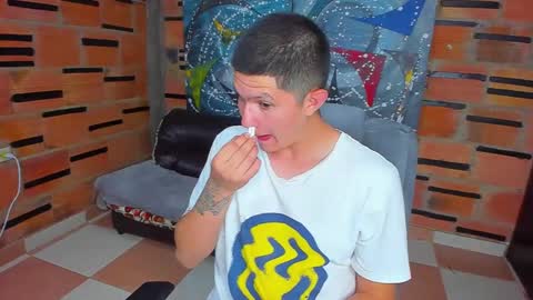 .... online show from 03/07/25, 01:53