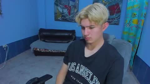 .... online show from 10/02/25, 06:59