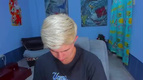 .... online show from 12/17/25, 07:42