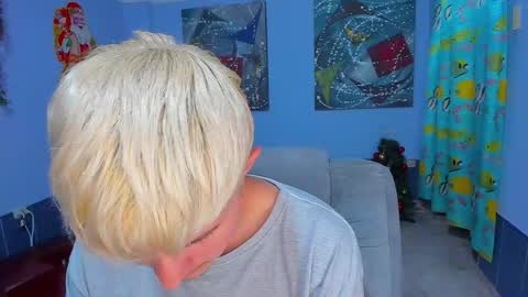 .... online show from 12/18/25, 09:21