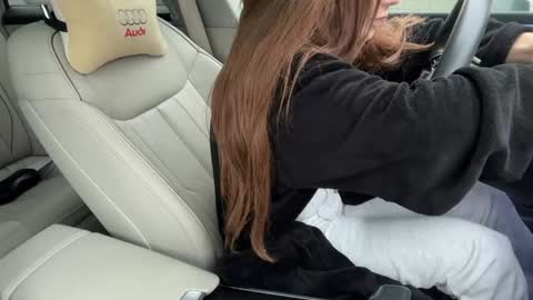 Andreea online show from 11/10/25, 06:12