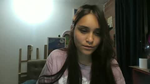 Pau online show from 05/17/26, 06:11