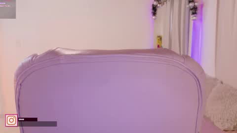 Sofa online show from 12/17/25, 09:32