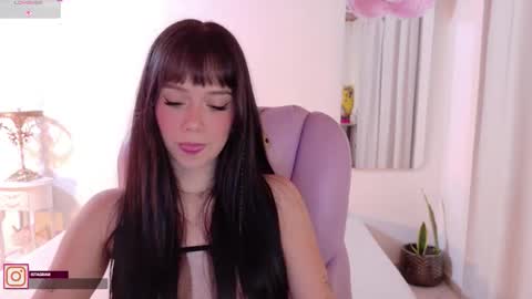 Sofa online show from 03/25/26, 04:29